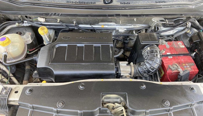 2017 Mahindra Kuv100 K2 6 STR, Petrol, Manual, 54,698 km, Open Bonet