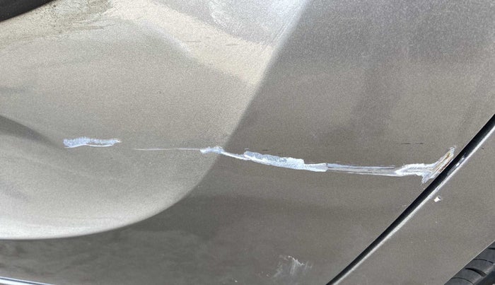 2017 Mahindra Kuv100 K2 6 STR, Petrol, Manual, 54,698 km, Rear left door - Minor scratches