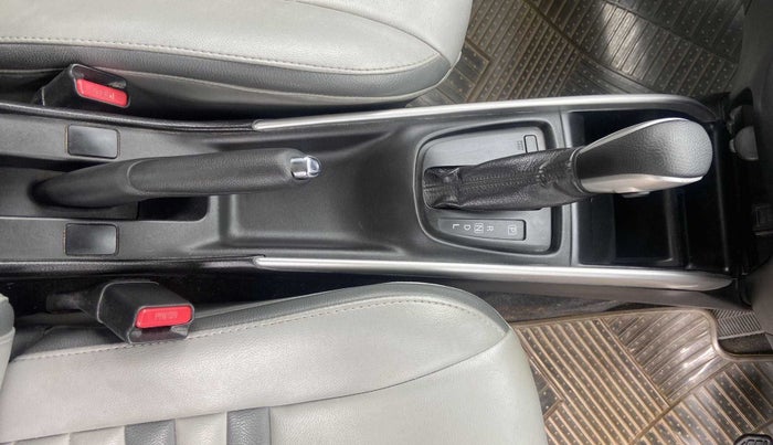2016 Maruti Baleno DELTA CVT PETROL 1.2, Petrol, Automatic, 67,472 km, Gear Lever