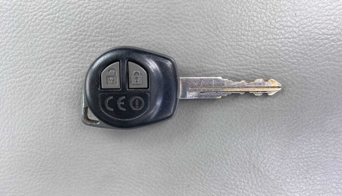 2016 Maruti Baleno DELTA CVT PETROL 1.2, Petrol, Automatic, 67,472 km, Key Close Up