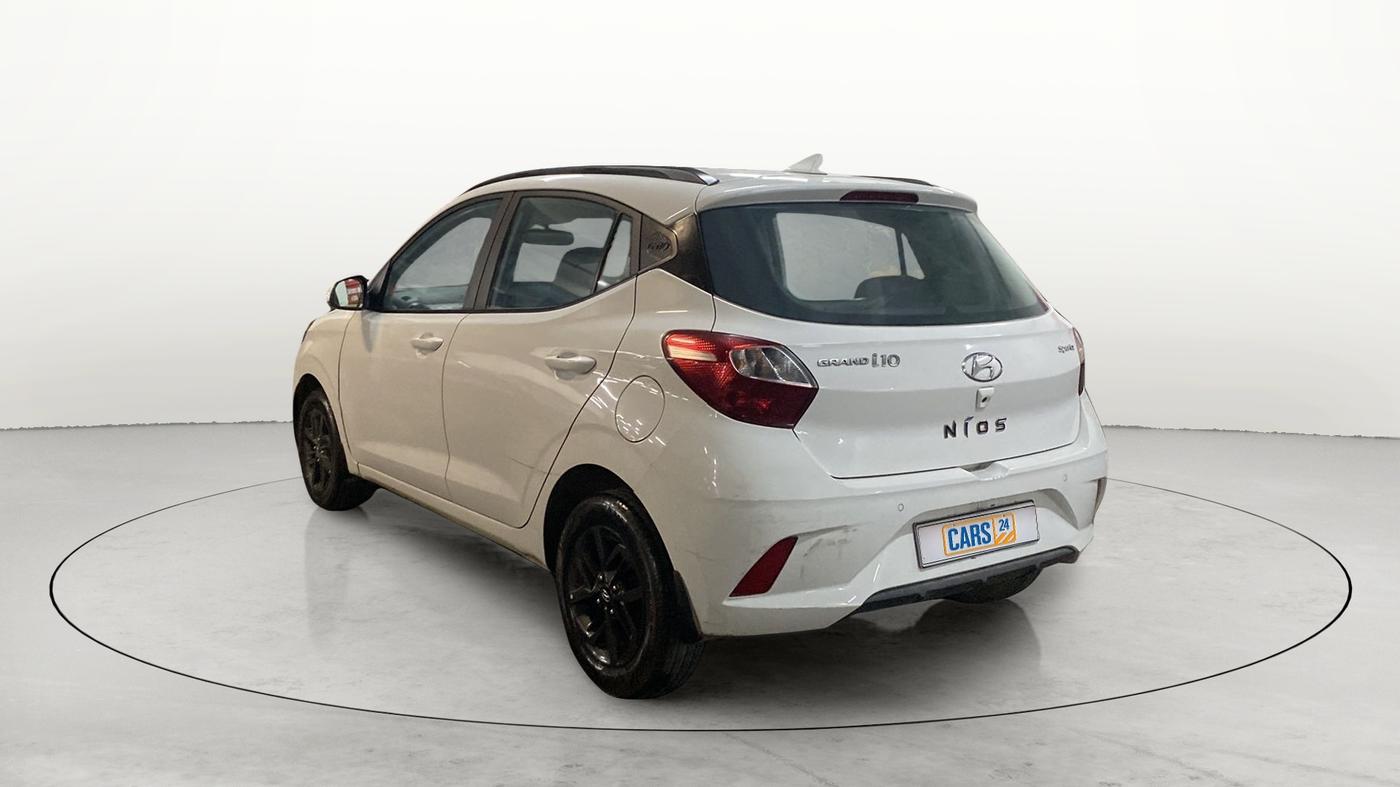2019 Hyundai GRAND I10 NIOS SPORTZ AMT 1.2 KAPPA VTVT, Petrol, Automatic, 28,778 km, Left Back Diagonal