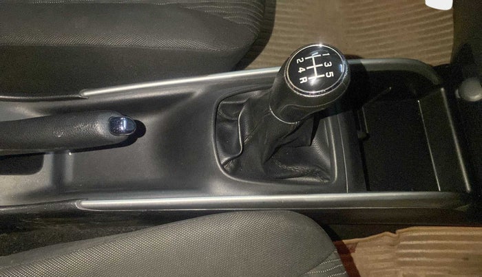 2018 Maruti Baleno ALPHA DIESEL 1.3, Diesel, Manual, 27,634 km, Gear Lever
