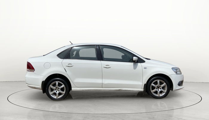 2013 Volkswagen Vento HIGHLINE DIESEL 1.6, Diesel, Manual, 1,15,069 km, Right Side View