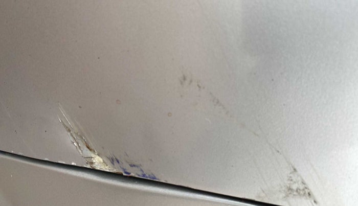 2010 Maruti Swift LXI, Petrol, Manual, 71,156 km, Rear left door - Minor scratches