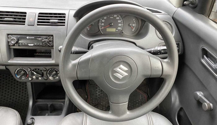 2010 Maruti Swift LXI, Petrol, Manual, 71,156 km, Steering Wheel Close Up