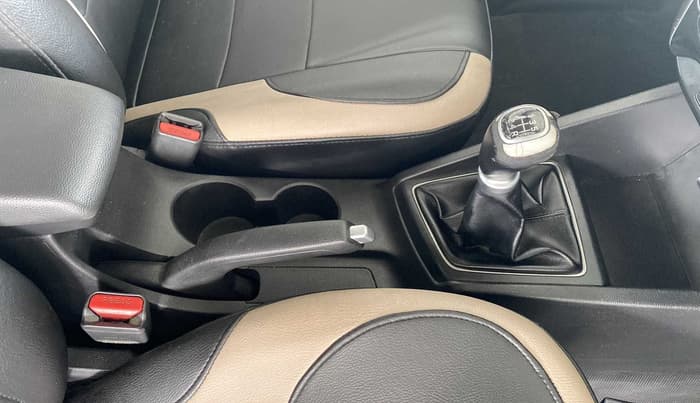 2014 Hyundai Elite i20 SPORTZ 1.2 (O), Petrol, Manual, 94,133 km, Gear Lever