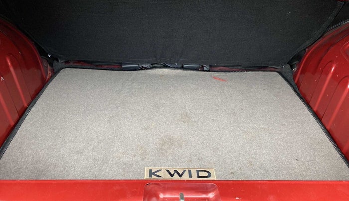 2021 Renault Kwid RXT 1.0 (O), Petrol, Manual, 9,221 km, Boot Inside