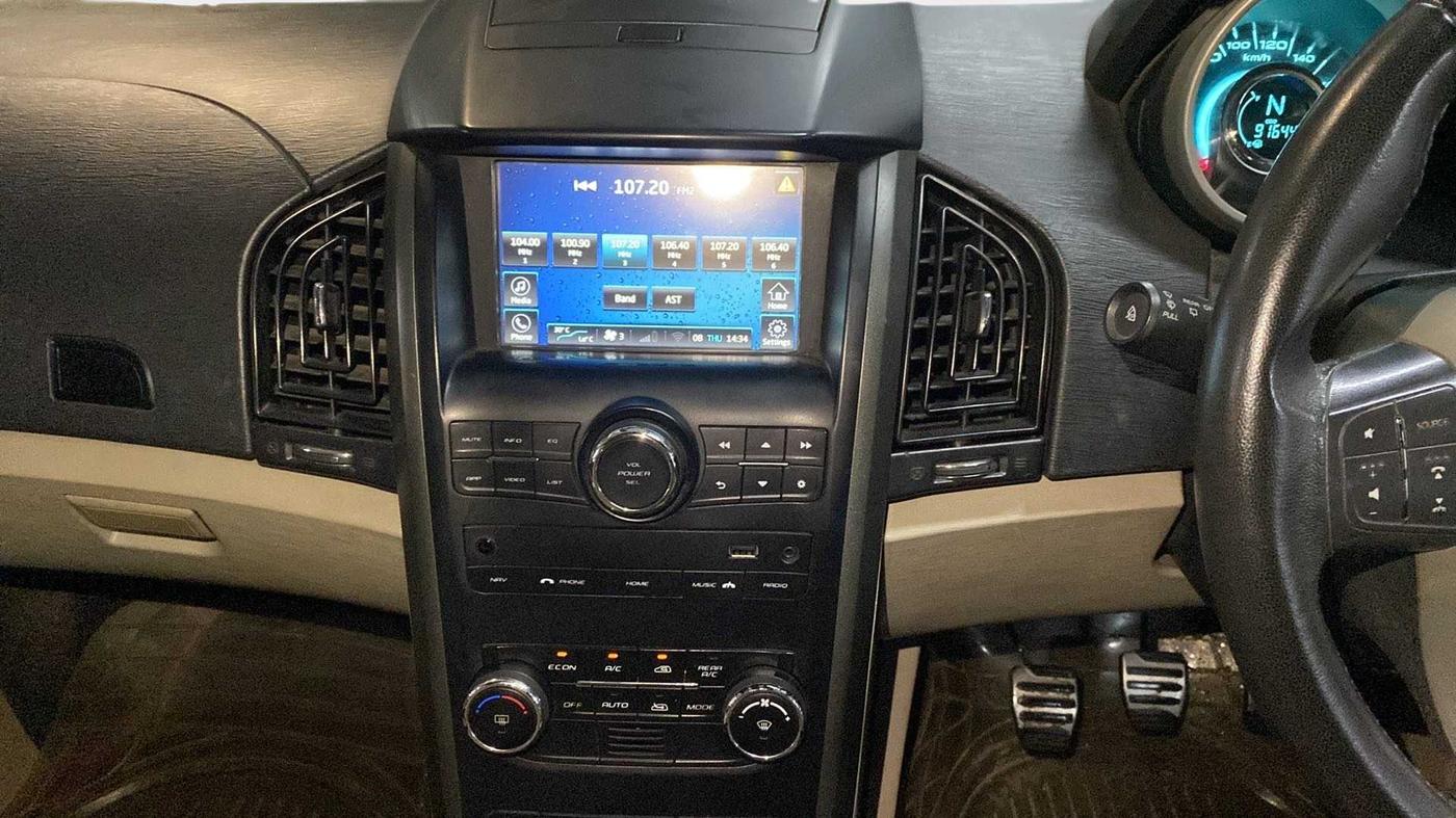 2015 Mahindra XUV500 W10, Diesel, Manual, 91,571 km, Air Conditioner