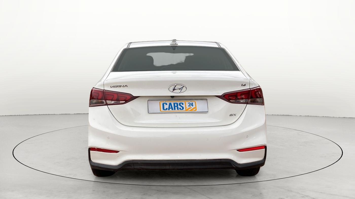 2018 Hyundai Verna 1.6 VTVT SX (O) AT, Petrol, Automatic, 25,314 km, Back/Rear