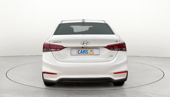 2018 Hyundai Verna 1.6 VTVT SX (O) AT, Petrol, Automatic, 25,314 km, Back/Rear