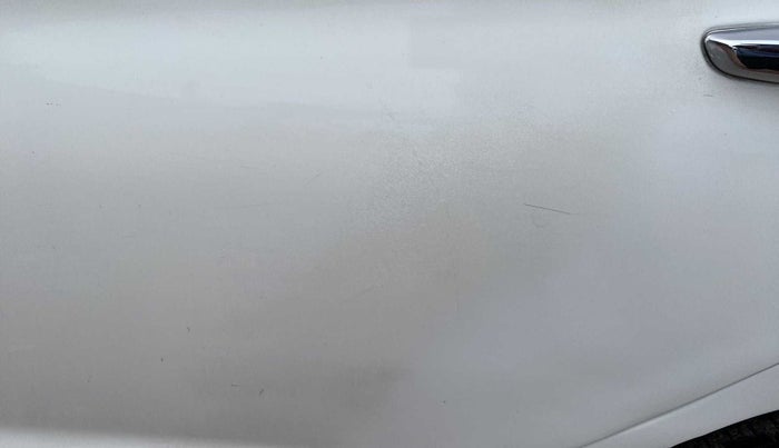 2018 Hyundai Verna 1.6 VTVT SX (O) AT, Petrol, Automatic, 25,314 km, Rear left door - Paint has faded
