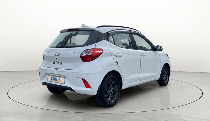 2020 Hyundai GRAND I10 NIOS SPORTZ AMT 1.2 KAPPA VTVT, Petrol, Automatic, 16,498 km, Right Back Diagonal
