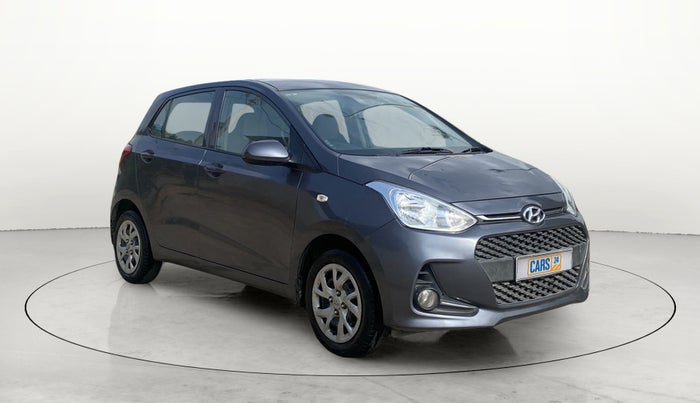 2017 Hyundai Grand i10 SPORTZ 1.2 KAPPA VTVT, Petrol, Manual, 39,176 km, Right Front Diagonal