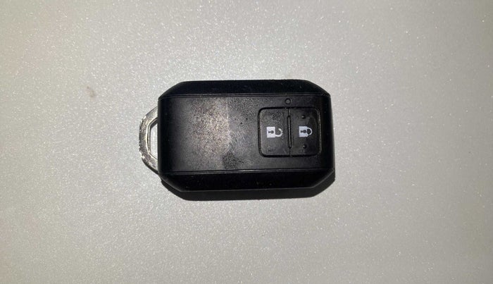 2019 Maruti Baleno ZETA PETROL 1.2, Petrol, Manual, 21,687 km, Key Close Up