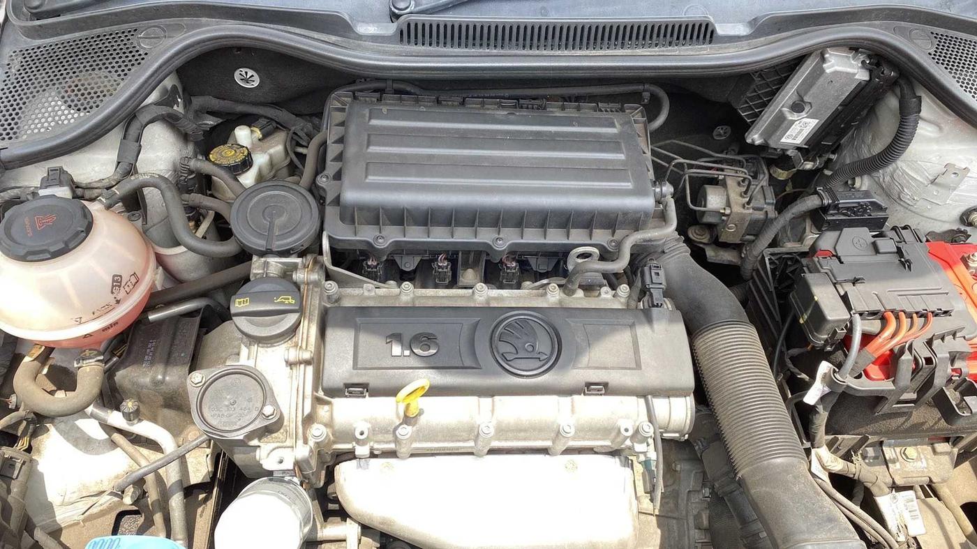 2019 Skoda Rapid AMBITION 1.6 MPI AT, Petrol, Automatic, 19,355 km, Open Bonet