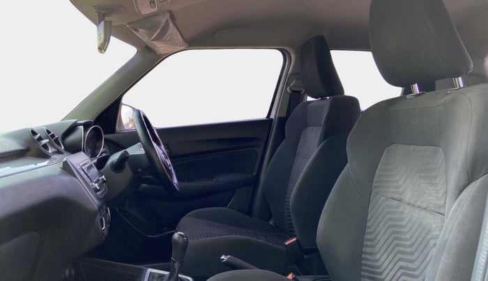 2018 Maruti Swift VXI, Petrol, Manual, 37,780 km, Right Side Front Door Cabin