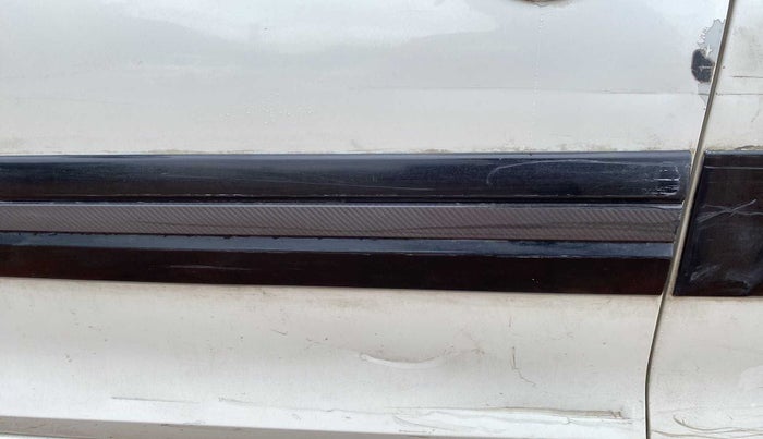2018 Maruti IGNIS DELTA 1.2, Petrol, Manual, 34,271 km, Front passenger door - Slightly dented