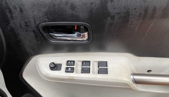 2018 Maruti IGNIS DELTA 1.2, Petrol, Manual, 34,271 km, Driver Side Door Panels Control