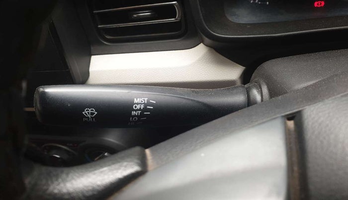 2018 Maruti IGNIS DELTA 1.2, Petrol, Manual, 34,271 km, Combination switch - Wiper Switch not functional