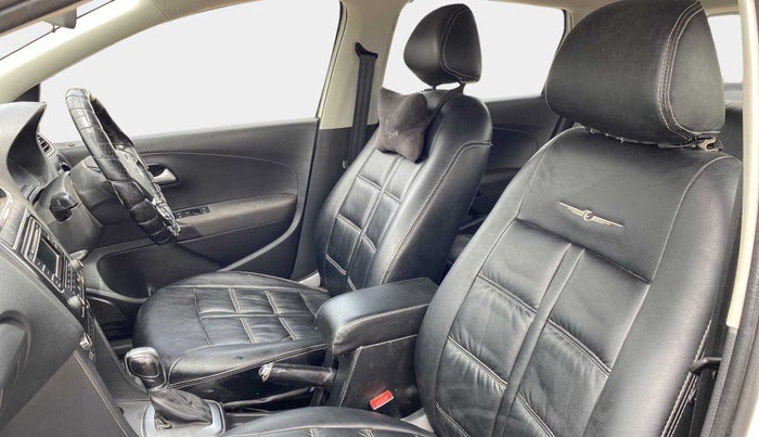 2015 Volkswagen Polo GT TSI AT, Petrol, Automatic, 57,629 km, Right Side Front Door Cabin