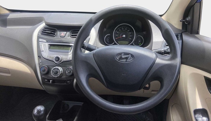 2014 Hyundai Eon MAGNA +, Petrol, Manual, 29,940 km, Steering Wheel Close Up