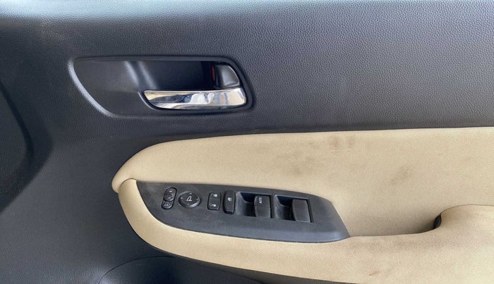 2021 Honda City 1.5L I-VTEC VX, Petrol, Manual, 23,576 km, Driver Side Door Panels Control