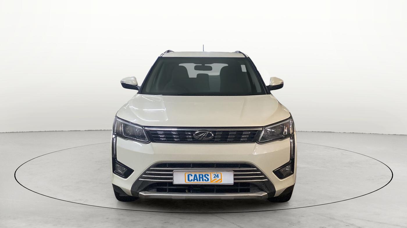 2020 Mahindra XUV300 W8 1.5 DIESEL AMT, Diesel, Automatic, 61,118 km, Front
