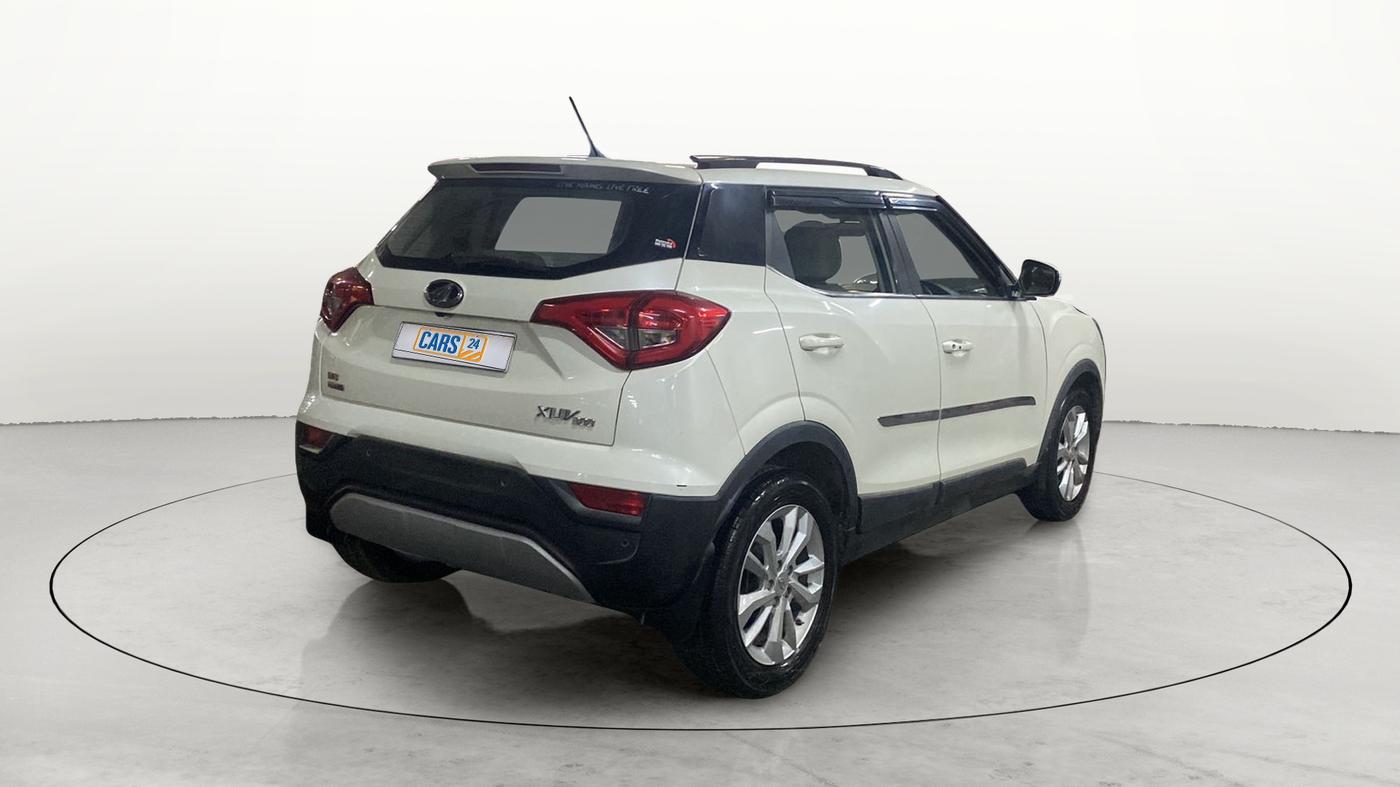 2020 Mahindra XUV300 W8 1.5 DIESEL AMT, Diesel, Automatic, 61,118 km, Right Back Diagonal