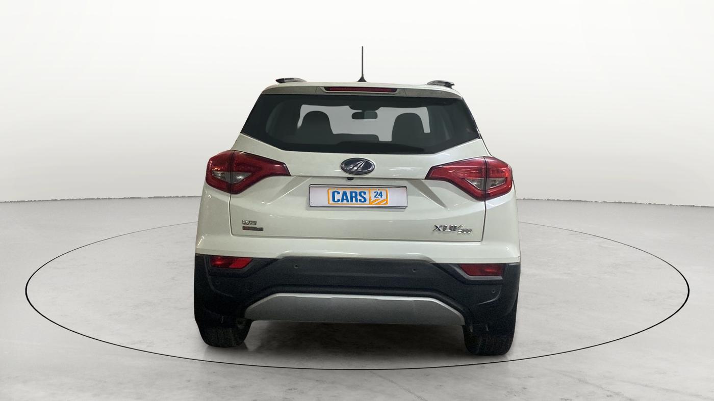 2020 Mahindra XUV300 W8 1.5 DIESEL AMT, Diesel, Automatic, 61,118 km, Back/Rear