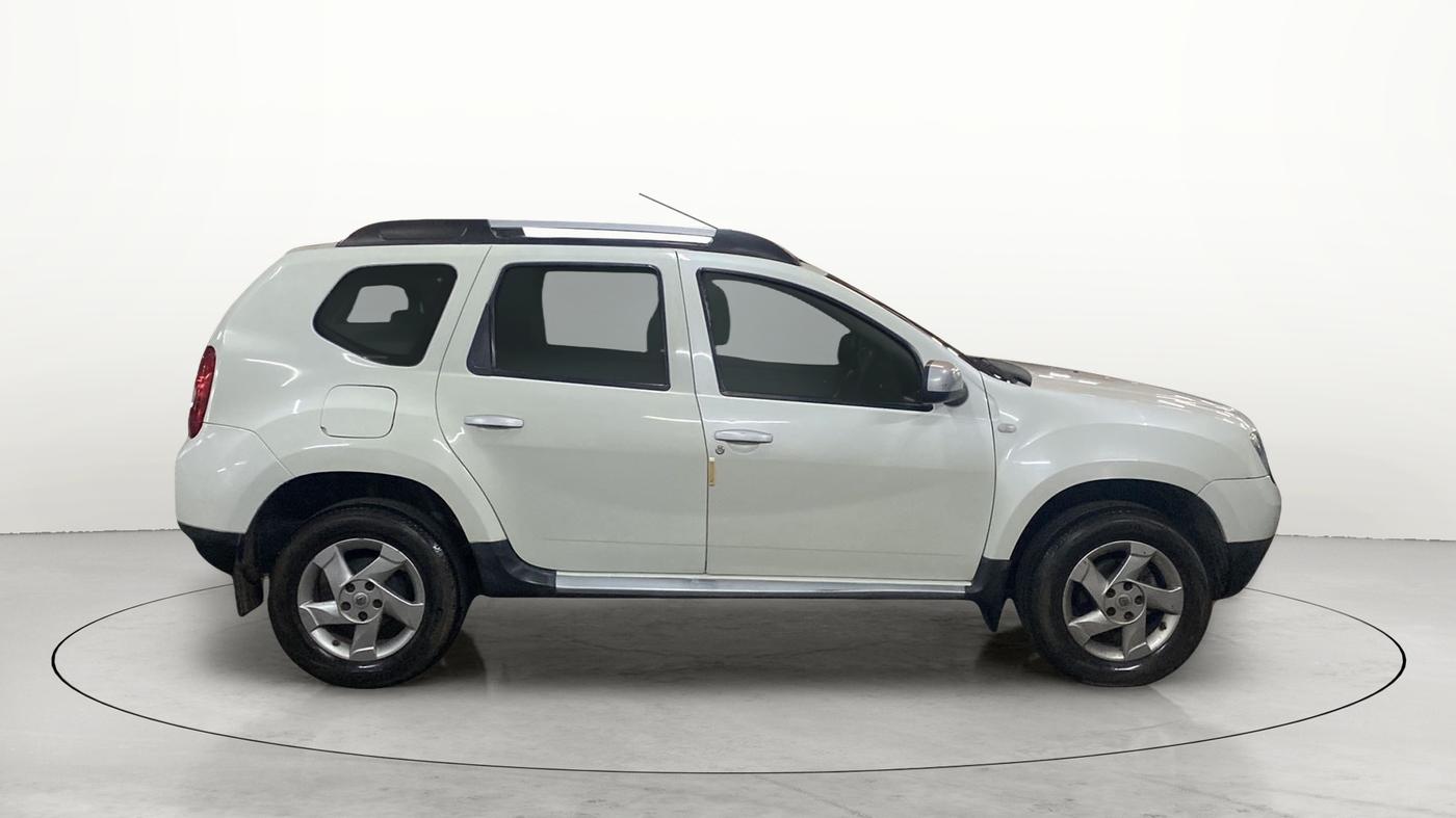 2013 Renault Duster 110 PS RXZ DIESEL, Diesel, Manual, 67,789 km, Right Side View