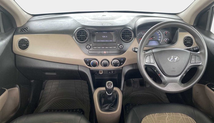 2017 Hyundai Grand i10 SPORTZ 1.2 KAPPA VTVT, Petrol, Manual, 50,347 km, Dashboard
