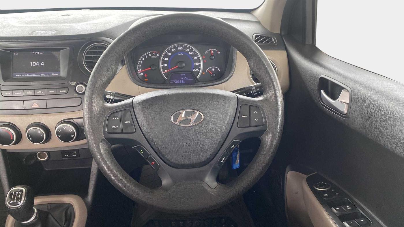 2017 Hyundai Grand i10 SPORTZ 1.2 KAPPA VTVT, Petrol, Manual, 50,347 km, Steering Wheel Close Up