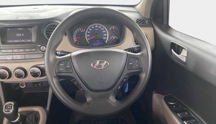 2017 Hyundai Grand i10 SPORTZ 1.2 KAPPA VTVT, Petrol, Manual, 50,347 km, Steering Wheel Close Up