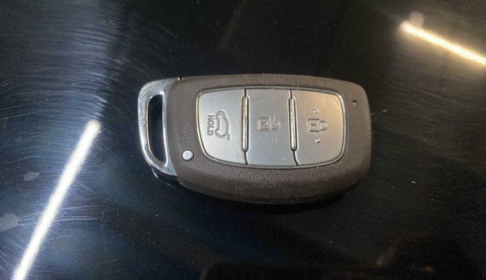2022 Hyundai Creta S IMT 1.5 PETROL, Petrol, Manual, 15,501 km, Key Close Up