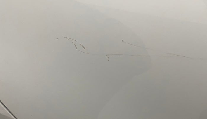 2022 Maruti Swift VXI, Petrol, Manual, 51,153 km, Right rear door - Minor scratches