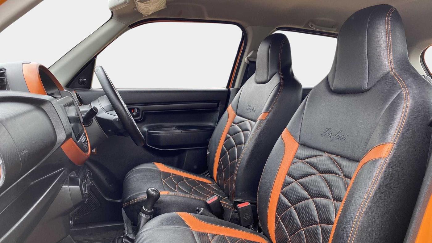 2019 Maruti S PRESSO VXI+, Petrol, Manual, 24,009 km, Right Side Front Door Cabin
