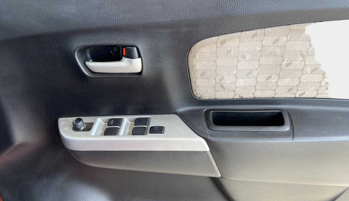 2013 Maruti Wagon R 1.0 VXI, Petrol, Manual, 76,625 km, Driver Side Door Panels Control