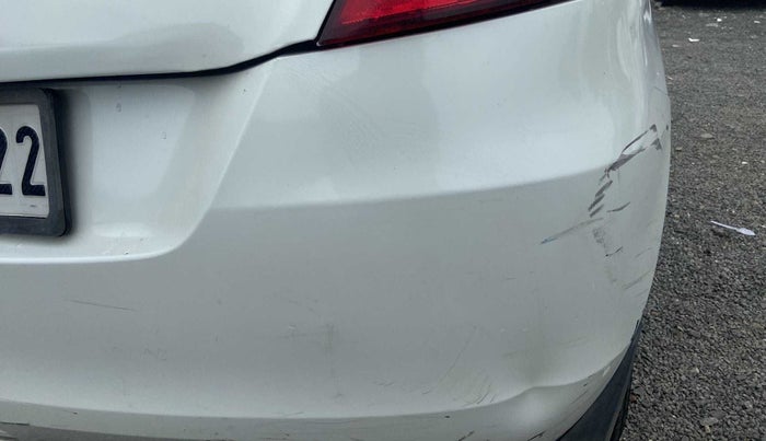 2015 Maruti Swift LXI, Petrol, Manual, 75,160 km, Rear bumper - Minor scratches
