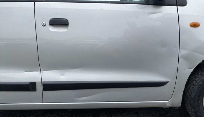 2015 Maruti Wagon R 1.0 LXI, Petrol, Manual, 74,802 km, Driver-side door - Slightly dented