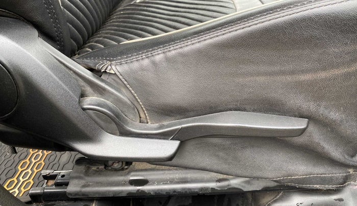 2019 Maruti Baleno ZETA CVT PETROL 1.2, Petrol, Automatic, 24,684 km, Driver Side Adjustment Panel