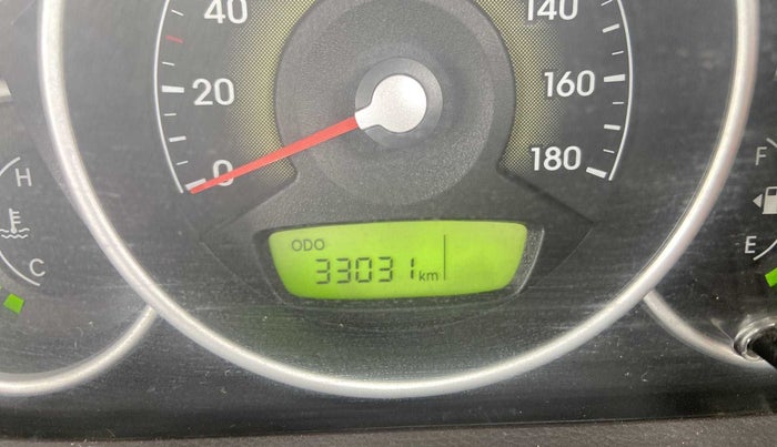 2015 Hyundai Eon MAGNA +, Petrol, Manual, 33,008 km, Odometer Image