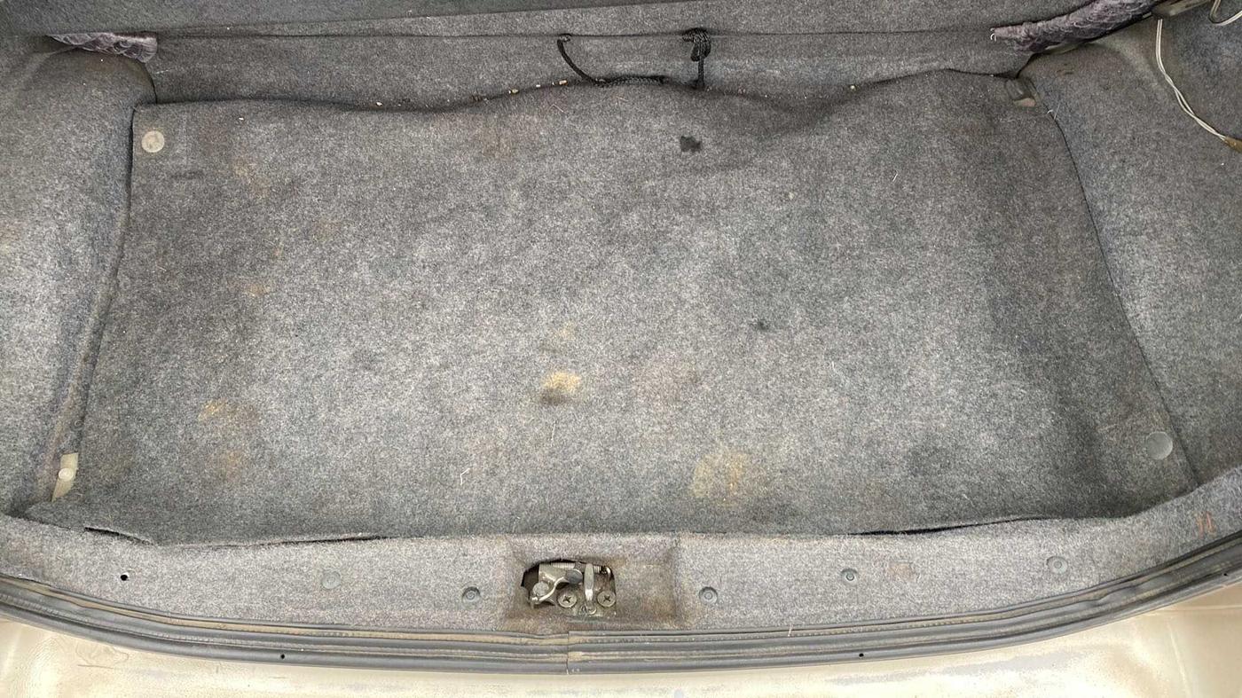 2010 Maruti Alto LXI, Petrol, Manual, 33,219 km, Boot Inside
