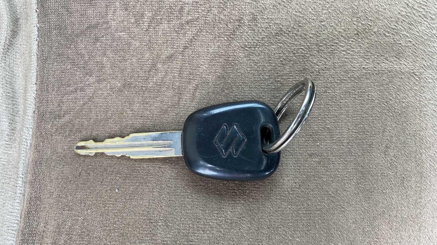 2010 Maruti Alto LXI, Petrol, Manual, 33,219 km, Key Close Up