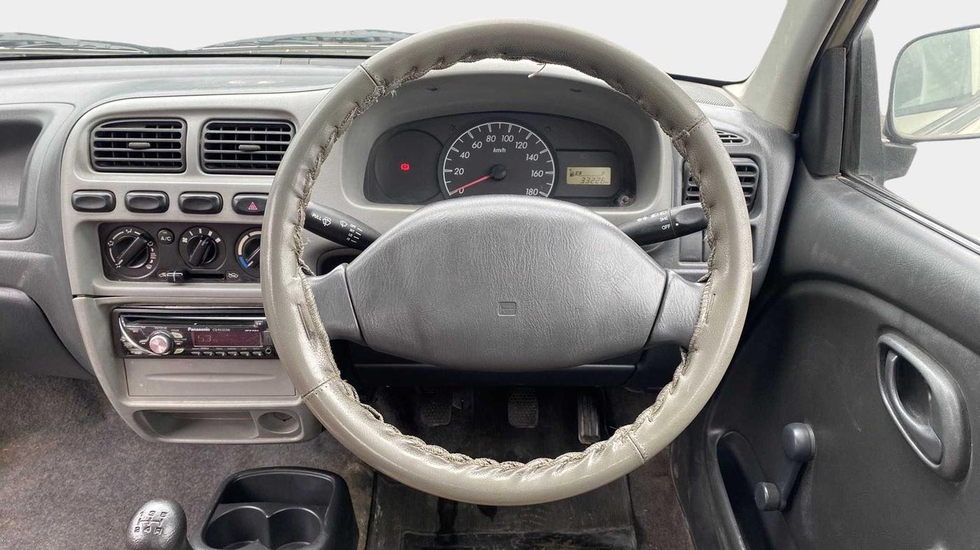 2010 Maruti Alto LXI, Petrol, Manual, 33,219 km, Steering Wheel Close Up