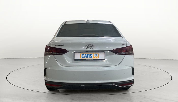 2022 Hyundai Verna SX (O) 1.5 CRDI, Diesel, Manual, 54,192 km, Back/Rear