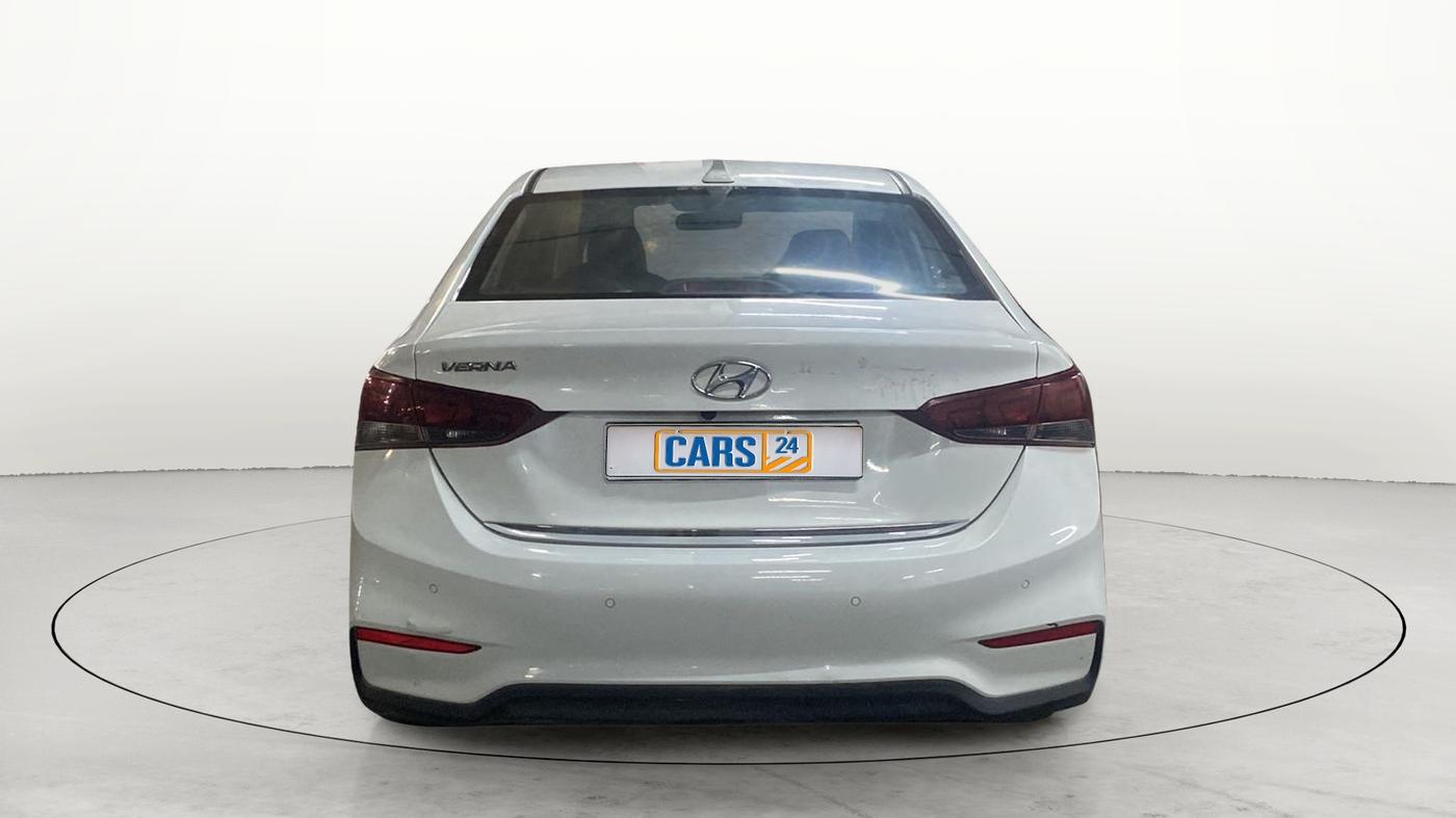 2019 Hyundai Verna 1.4 EX PETROL, Petrol, Manual, 25,392 km, Back/Rear