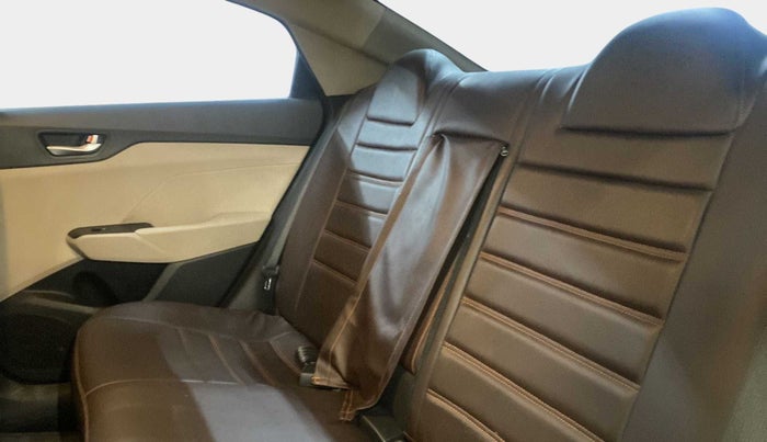 2019 Hyundai Verna 1.4 EX PETROL, Petrol, Manual, 25,392 km, Right Side Rear Door Cabin