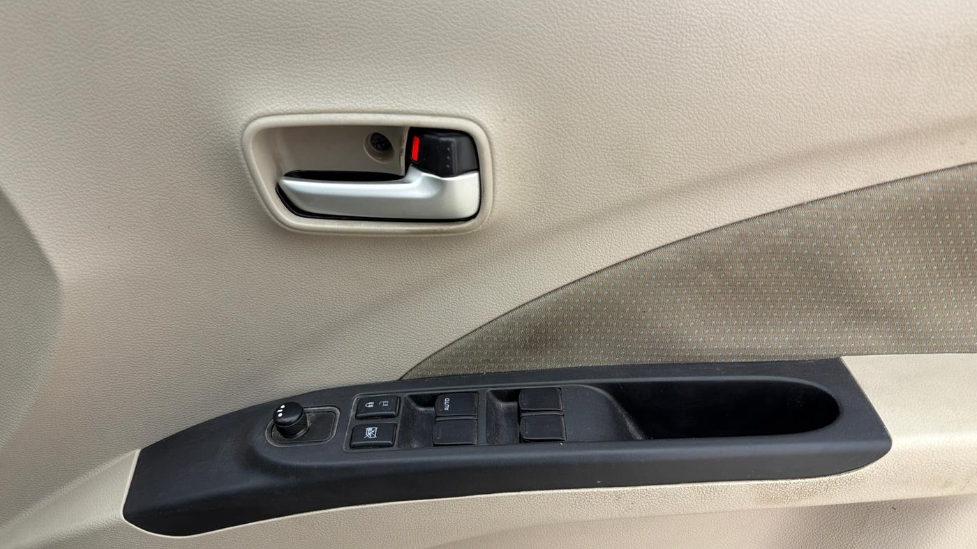 2020 Maruti Celerio ZXI AMT (O), Petrol, Automatic, 69,880 km, Driver Side Door Panels Control