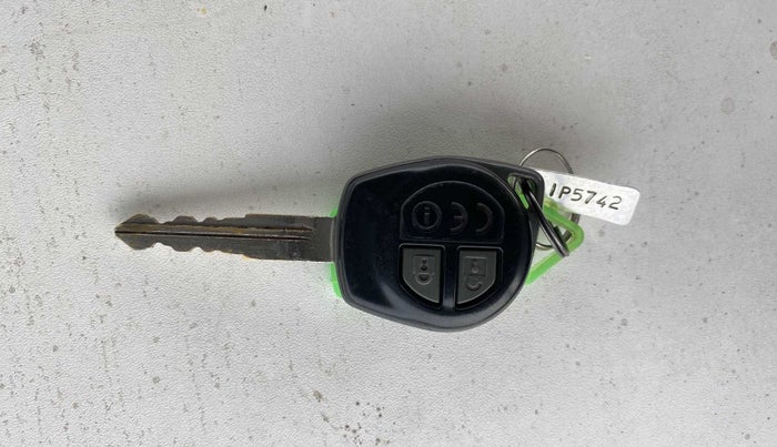 2016 Maruti Baleno DELTA PETROL 1.2, Petrol, Manual, 44,756 km, Key Close Up