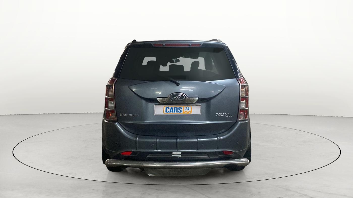 2013 Mahindra XUV500 W8, Diesel, Manual, 1,04,490 km, Back/Rear